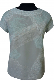 индивидуальный пошив Белая блузка с оригинальной отделкой