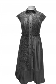 индивидуальный пошив Черное платье на пуговицах, отделка кружевом
